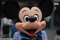 ファンは見ちゃダメ！ディズニーにまつわる都市伝説！｜ディズニーランドの謎 - NAVER まとめ