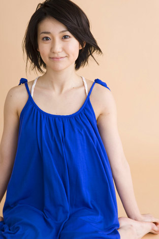 「花嫁修行ですね」大島優子、料理に励む