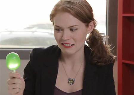 アメリカ人が、日本の駄菓子を食べたら？YouTubeで動画が話題に！