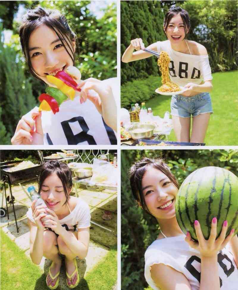 SKE48松井珠理奈が水着ではしゃぐ姿が可愛すぎると話題に