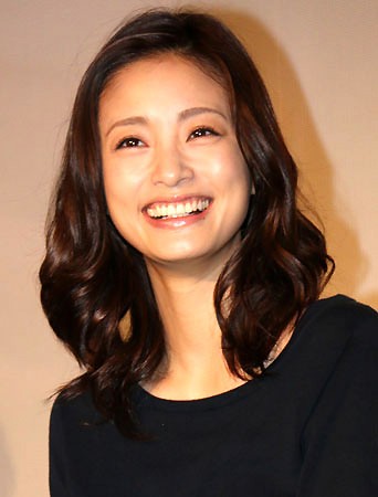上戸彩主演の不倫ドラマ「昼顔」、第7話視聴率13.8%で最高更新