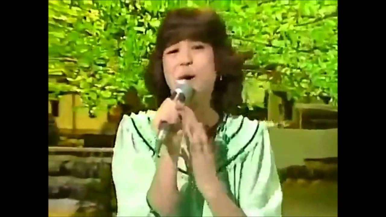 松田聖子　ROMANCE - YouTube