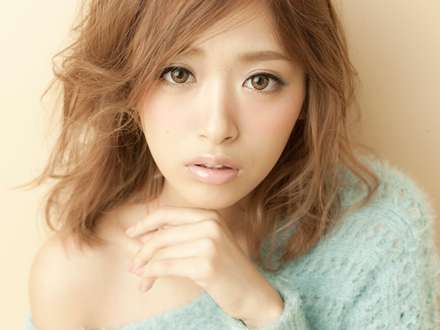 渋谷ギャルがなりたい顔no 1の近藤千尋 居酒屋店長に歯を探させたエピソード披露 近藤の対応に出演者ら呆れ ガールズちゃんねる Girls Channel