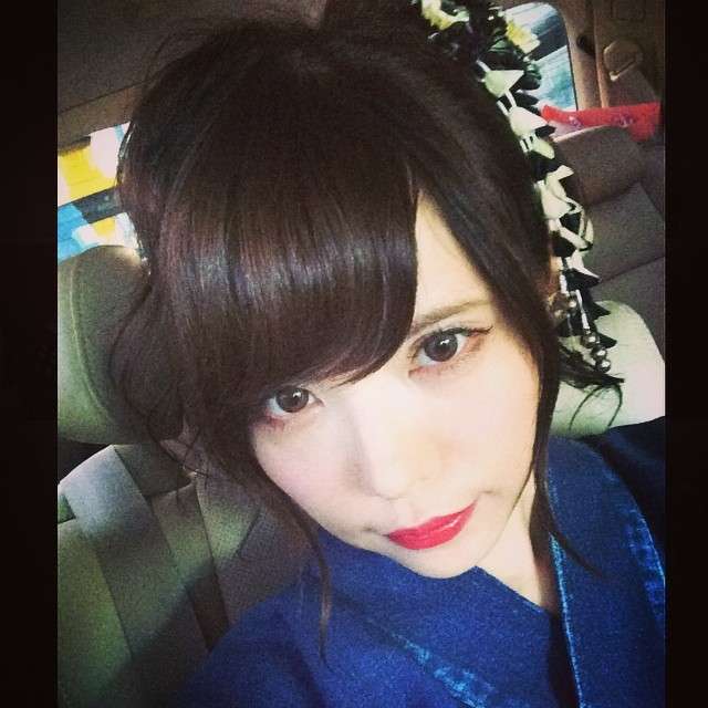 益若つばさ キュートな デニム浴衣 を披露し おしゃんてぃー の声 ガールズちゃんねる Girls Channel