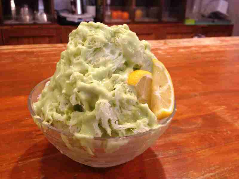 お値段3万円の豪華すぎるかき氷をご覧ください