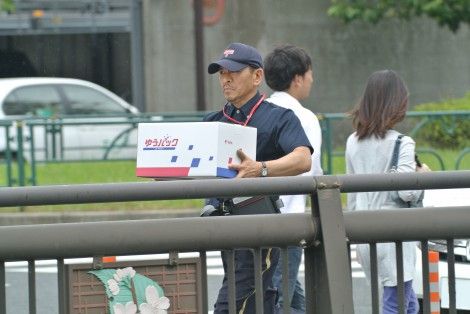 松本人志がまじめな郵便局員に！「ゆうパック」新CMが9/1放映開始（動画あり）