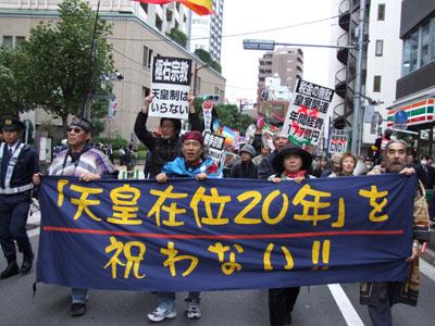 舛添要一都知事、13000件の批判に対し 「1人のネット右翼が1000人分メール送ってるだけ」