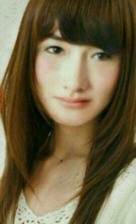 女装して可愛い芸能人