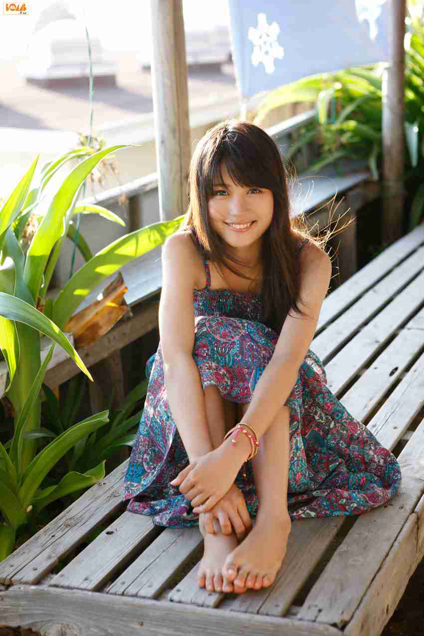 バラエティ番組のMCにも進出する有村架純、有田哲平をメロメロにするその魅力とは