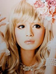 女装して可愛い芸能人