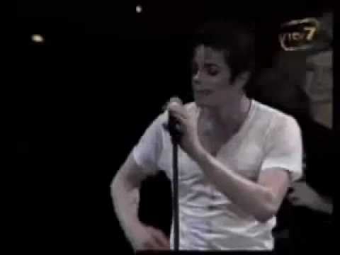 Michael Jackson "trying to breathe here" 1996 - YouTube