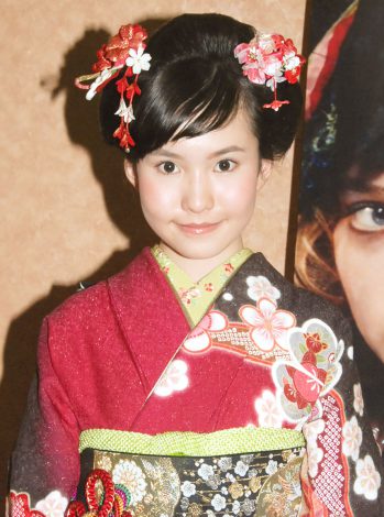 はるかぜちゃんがフォトショ疑惑を否定する実験を行うも決定的な加工画像がでてきて終了ｗｗ