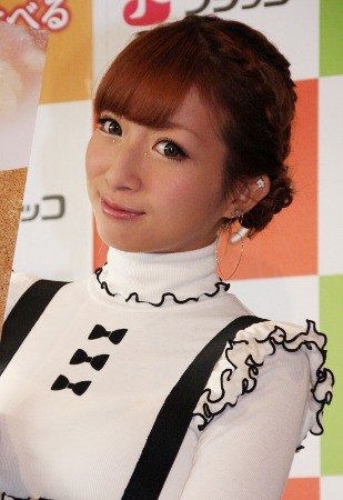 辻希美、体調不良で病院へ…夫・杉浦太陽が心配「早く良くなるよう、願います」