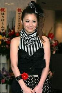 松浦亜弥大喜び！年内ママに！妊娠が子宮内膜症“最善の治療”に