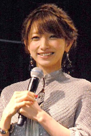後藤真希、デビュー15周年に感謝「ありがとう」