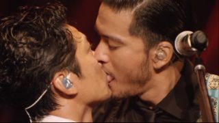 岡田将生(25歳)ウエディングドレス姿で男性と熱いキスを10回以上交わすｗｗ