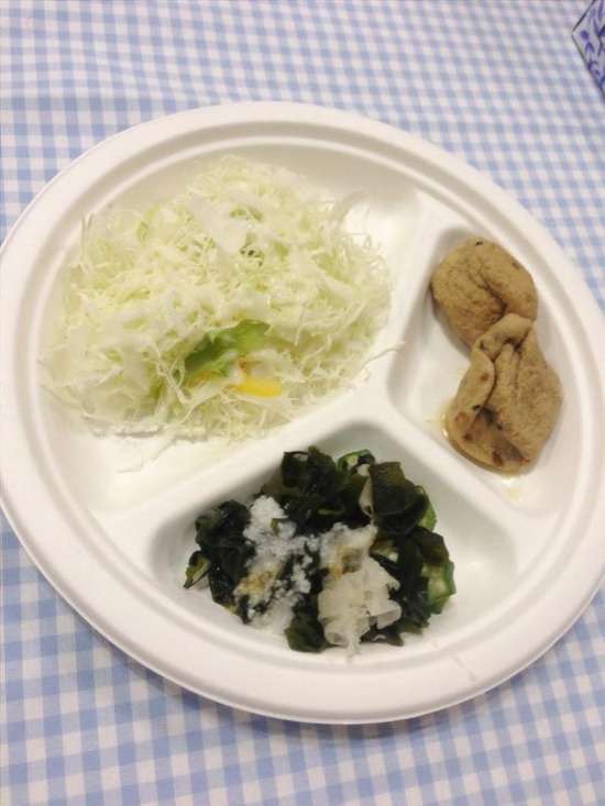 【画像】AKB48柏木由紀の昼食が話題に