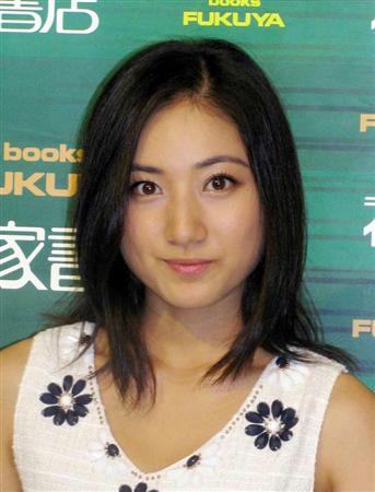 デング熱感染の紗綾と青木英李、電話で『ブランチ』生出演「40度の熱1週間」