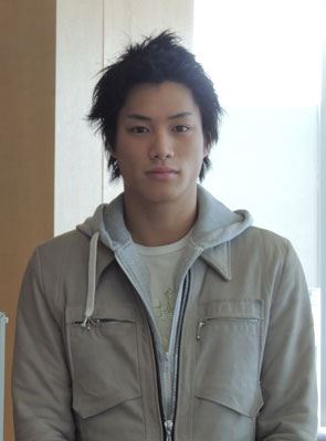 顔がどストライクの男性芸能人は誰ですか？