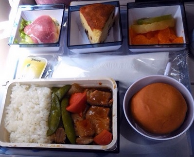 世界の機内食:D