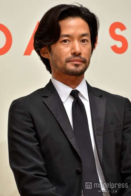 バカリズム脚本ドラマで竹野内豊が過去へ誘うタクシー運転手に