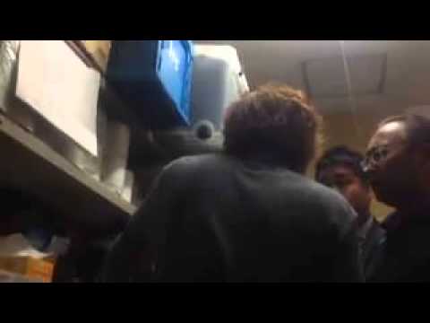 【拡散用】DQN ファミマで店員さんに土下座を強要 part02 - YouTube