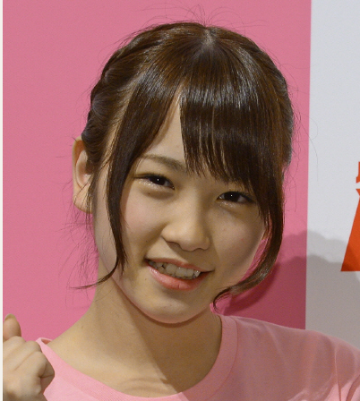 「子供にカッコつけたいから友達のふりして」AKB48川栄李奈、強引に写真撮られ困惑