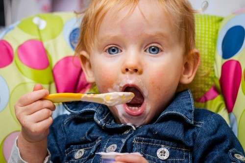 つい食べさせちゃうけど…実は「子どもに与えちゃダメ」なNG食品5つ - ネタりか