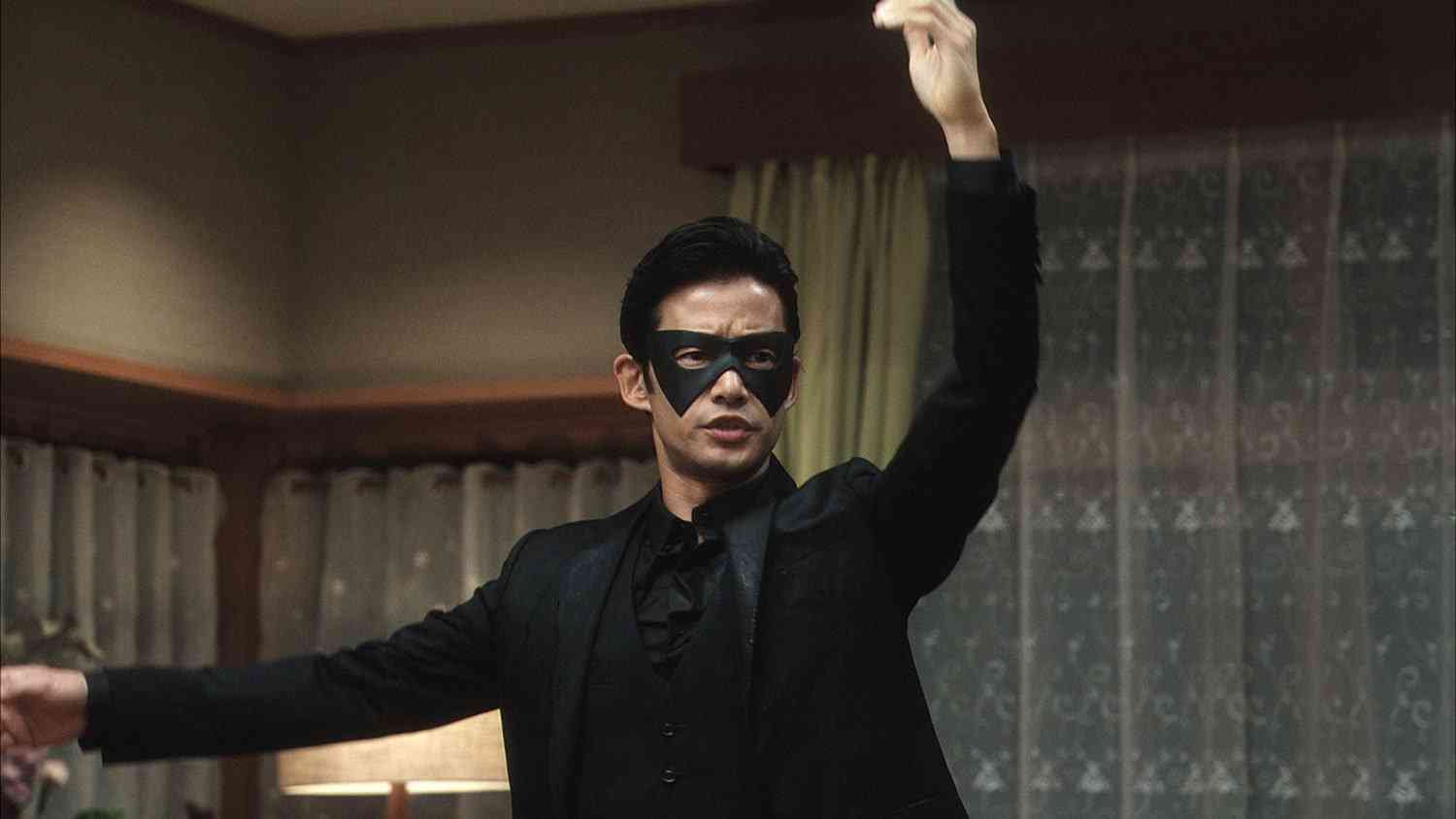 竹野内豊、“女子会”が苦手「会話についていけない」