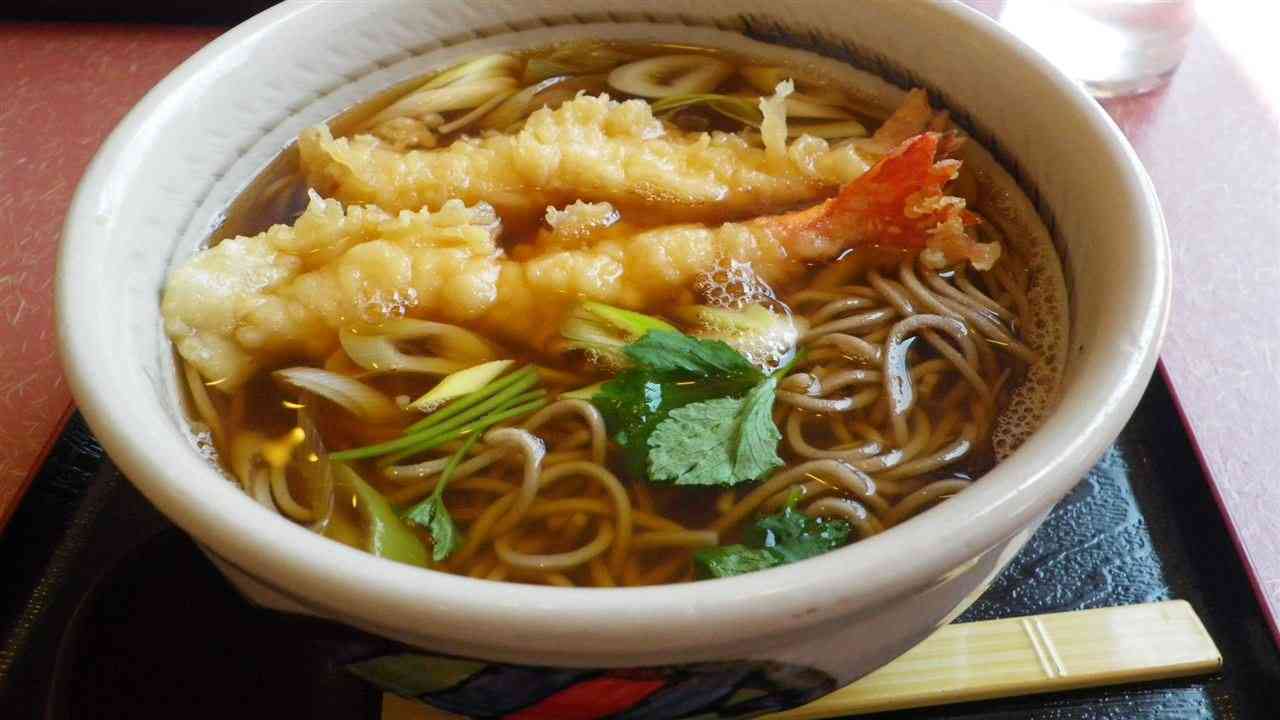 冬に食べたくなる料理は何ですか？