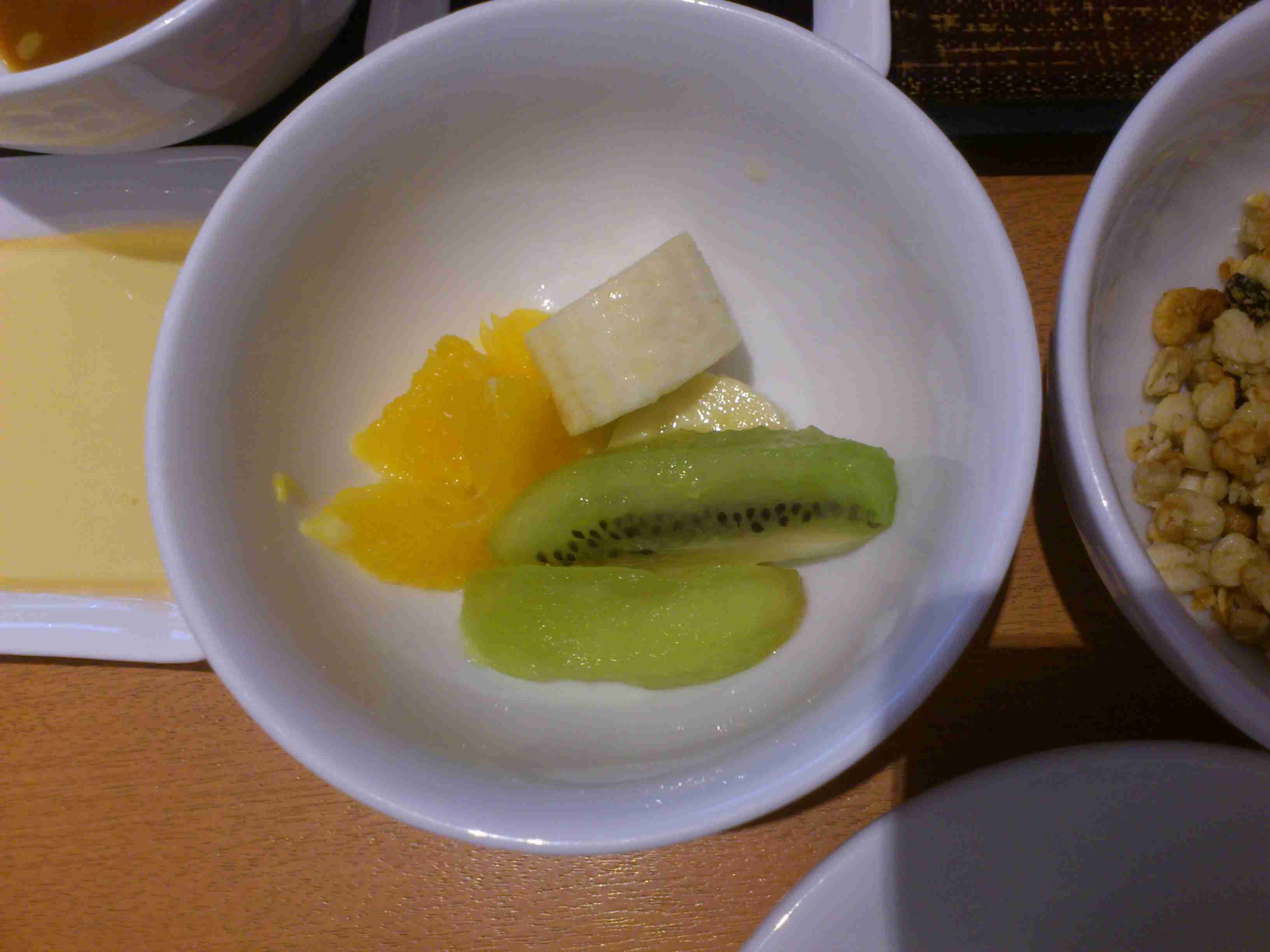 パンケーキ食べ放題の「デニーズ」が袋叩きで謝罪 「2時間いて食べられたのは最初の一皿のみ」