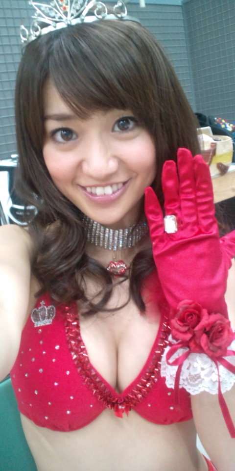 大島優子、服を着ていても巨乳だと話題に