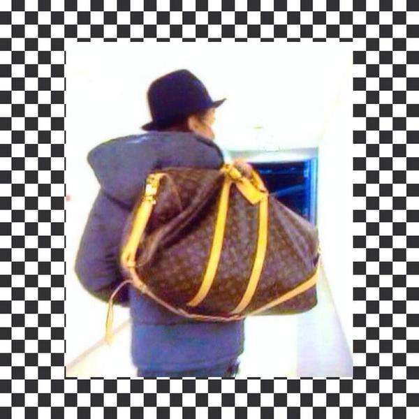 芹那、関ジャニ∞大倉忠義との「お揃い」アピールでファン挑発?