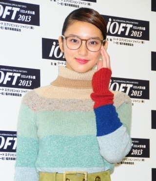武井咲がゴリ押し実態を告白？メガネベストドレッサー賞受賞で「マネジャーに私も欲しいって言った」