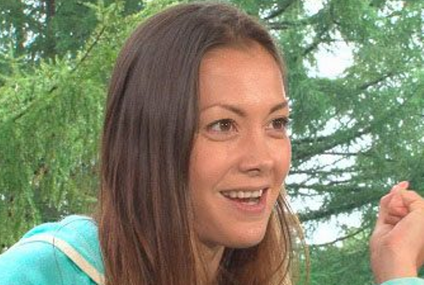 土屋アンナが10年間にわたる母との確執を氷解。パンク風に豹変した真相も明かす。