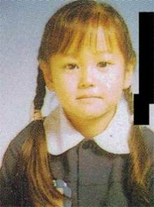 芸能人の幼少期を載せていくトピック