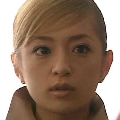 May J.に整形疑惑が浮上、数年前まで青山テルマ似だった?