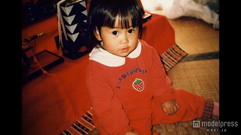芸能人の幼少期を載せていくトピック