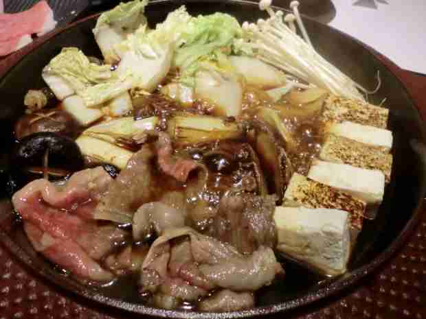 冬に食べたくなる料理は何ですか？