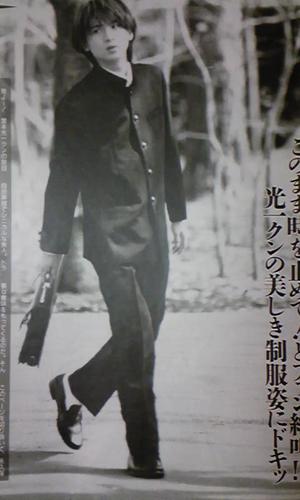 芸能人の幼少期を載せていくトピック