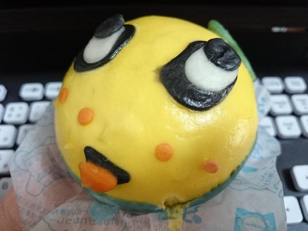 ファミマから発売された「ふなっしーまん」の実物がキモすぎると話題にww