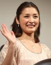 石川梨華、ブログで堂々と交際宣言！西武・野上亮磨投手との熱愛認める