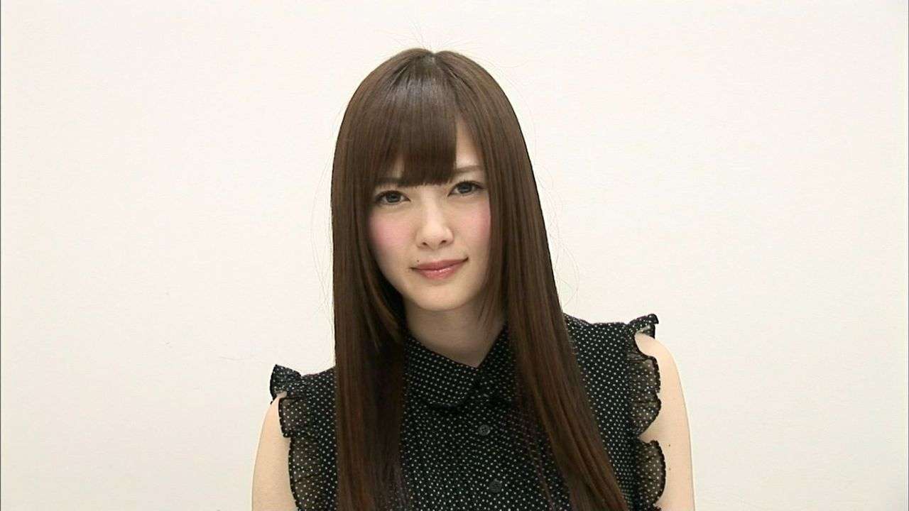 黒髪が似合う芸能人の画像を集めるトピ