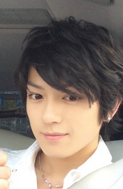 黒髪が似合う芸能人の画像を集めるトピ