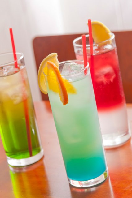 お酒飲めない人が居酒屋やBARで注文しているもの