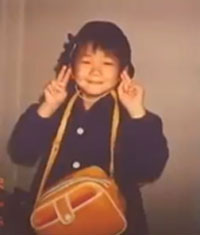 芸能人の幼少期を載せていくトピック