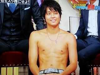 黒髪が似合う芸能人の画像を集めるトピ