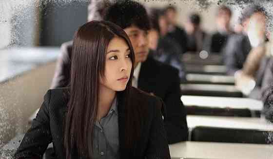 黒髪が似合う芸能人の画像を集めるトピ