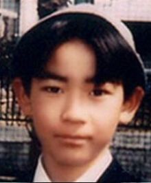 芸能人の幼少期を載せていくトピック