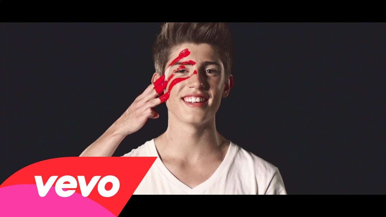 Robin - Boom Kah ft. Mikael Gabriel, Uniikki - YouTube